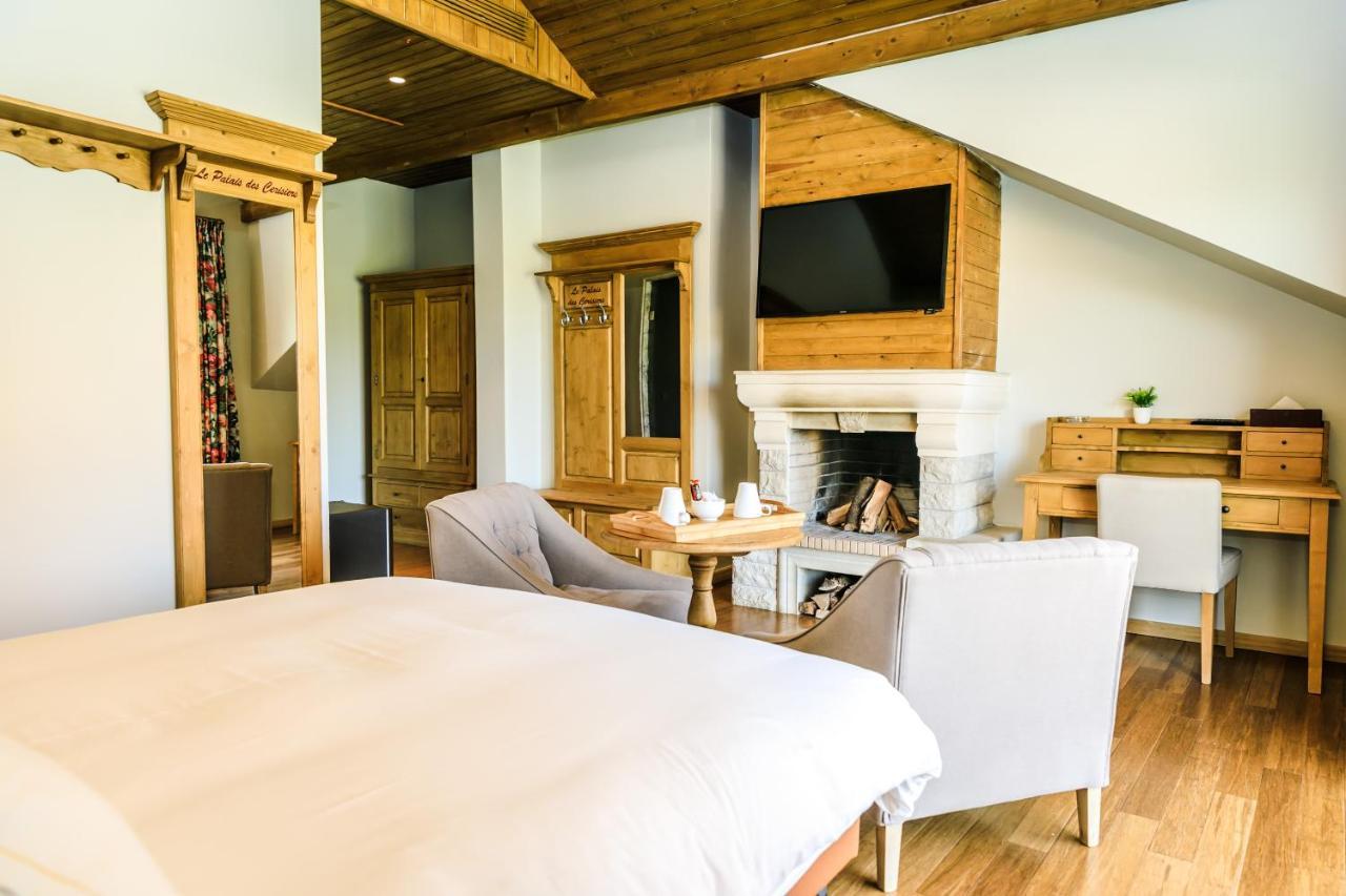 Le Palais Des Cerisiers Hotell Azrou Exteriör bild